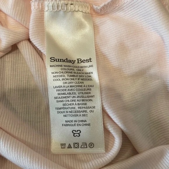 Aritzia Sunday Best Freshman Cropped / Ribbed Long Sleeve Tee - Picture 4 of 6